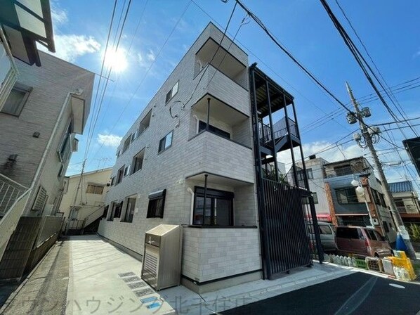 ランドヴィル千住柳町の物件外観写真